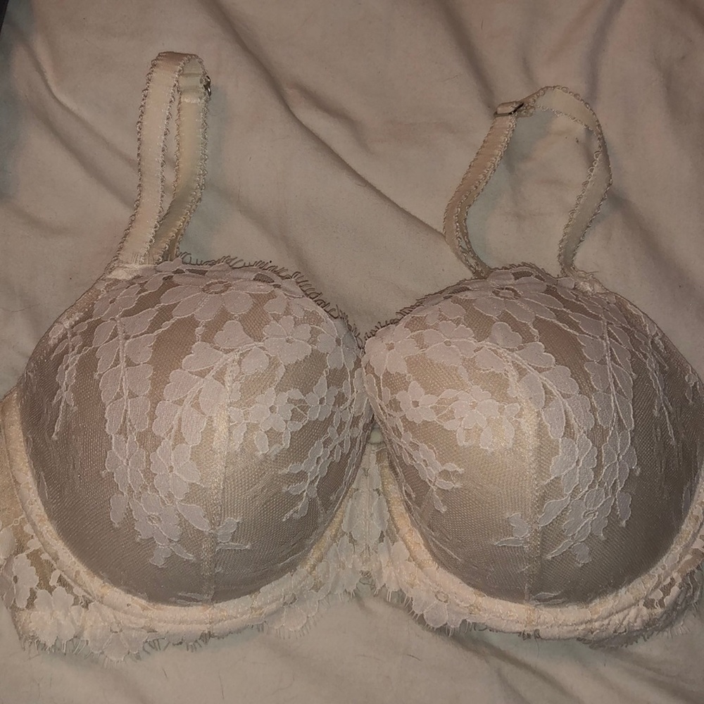 VS white and cream dream angels Demi